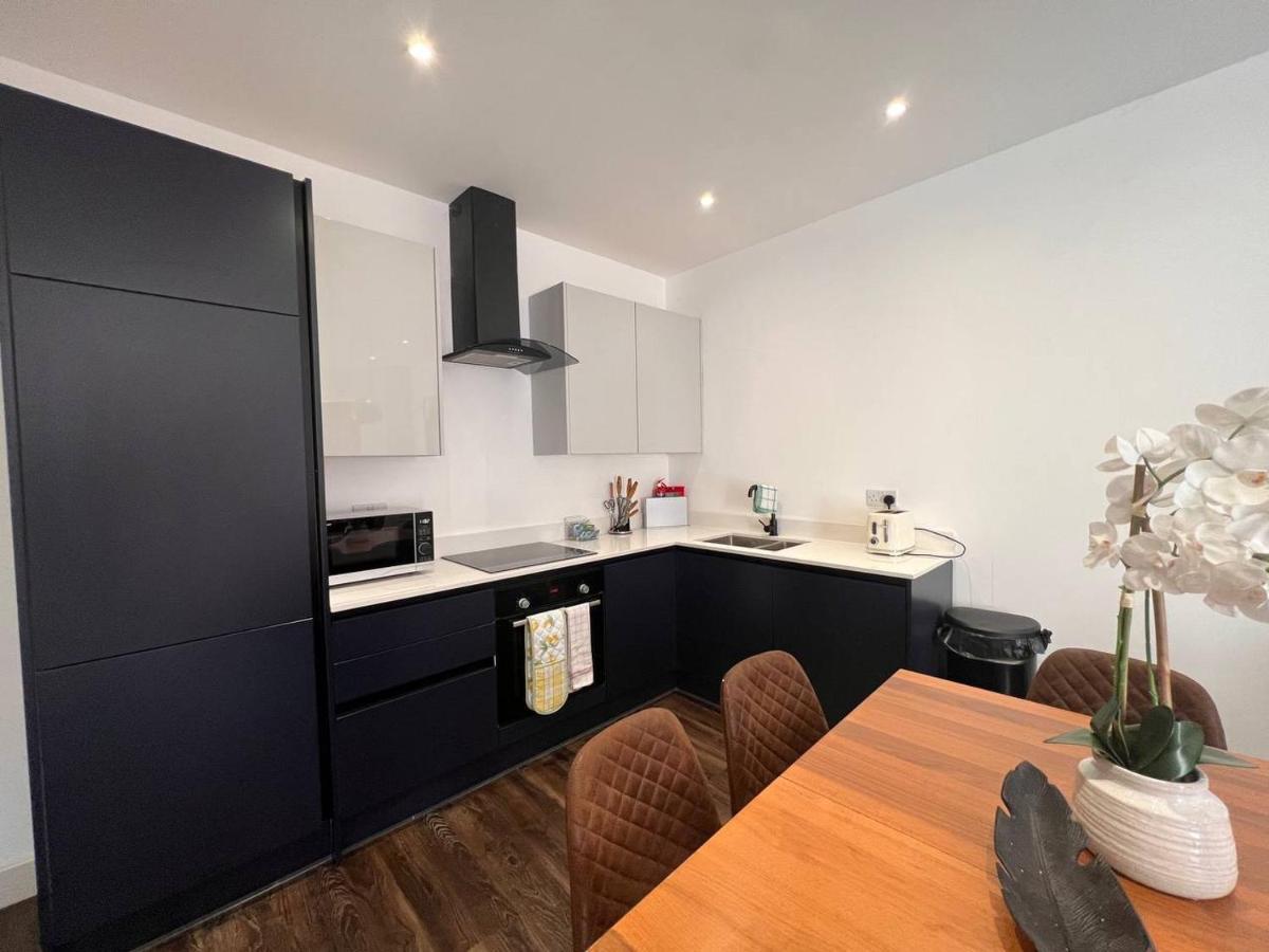 Star London Finchley Road 3-Bed Escape With Garden Apartamento Exterior foto