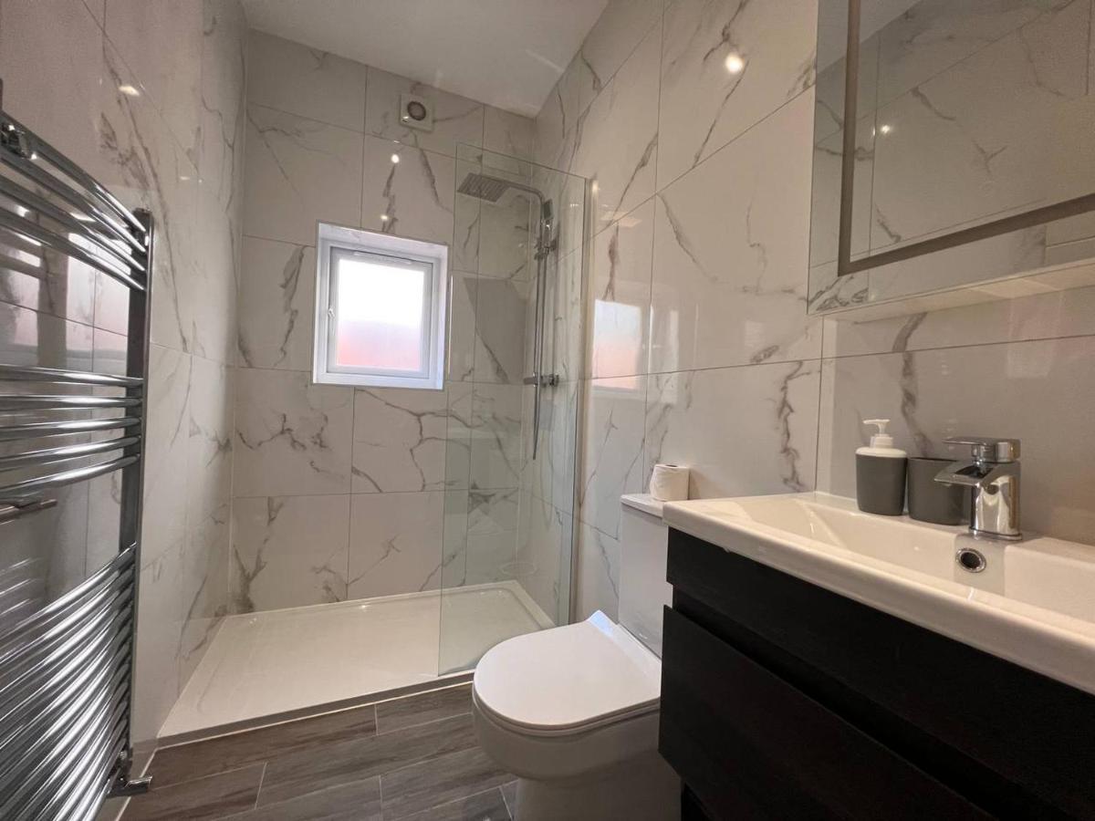 Star London Finchley Road 3-Bed Escape With Garden Apartamento Exterior foto